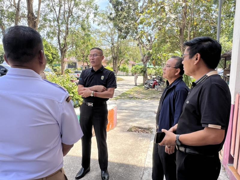 นายอุเทน  ชนะกุล ผ�