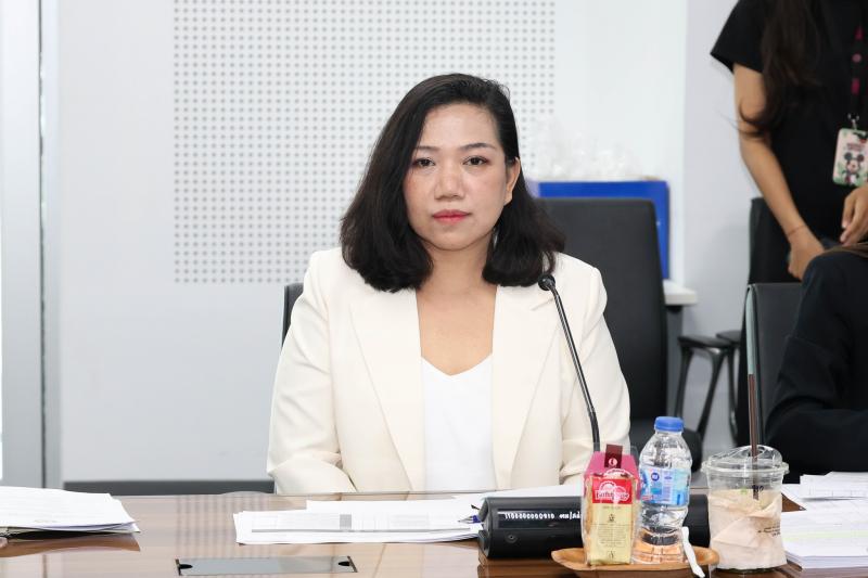 นางสาวสุนีย์ ศรีส�