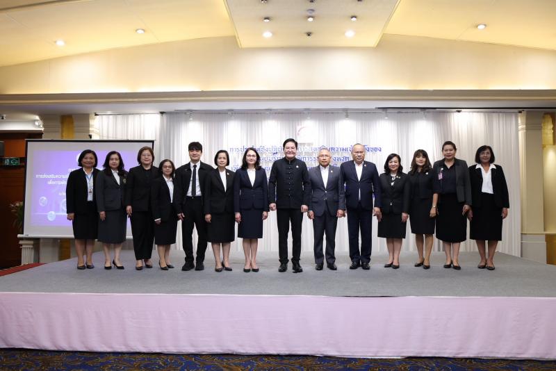 รมว.พม. เป็นประธาน�