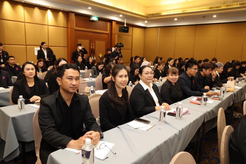 รมว.พม. เป็นประธาน�