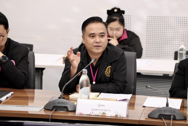 กระทวง พม. ร่วมกับ�