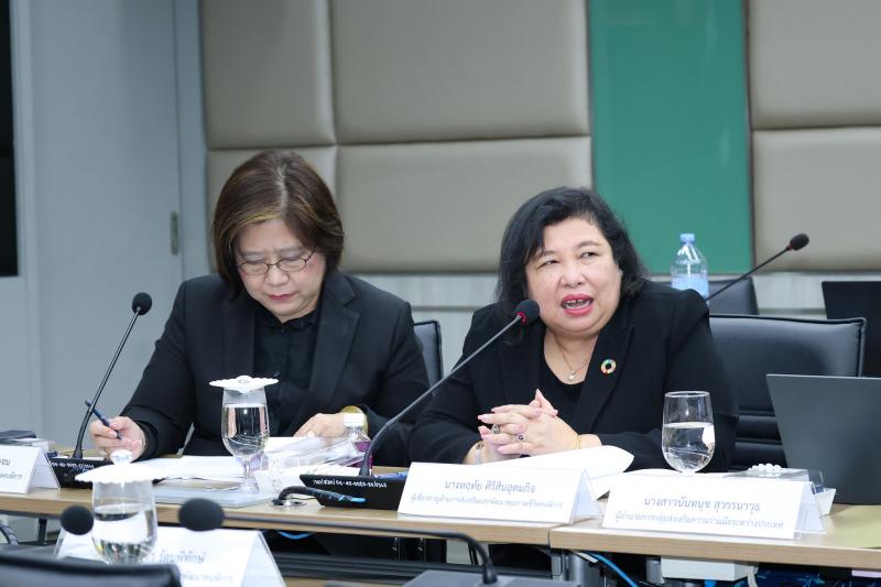 ปลัด พม. เป็นประธา�