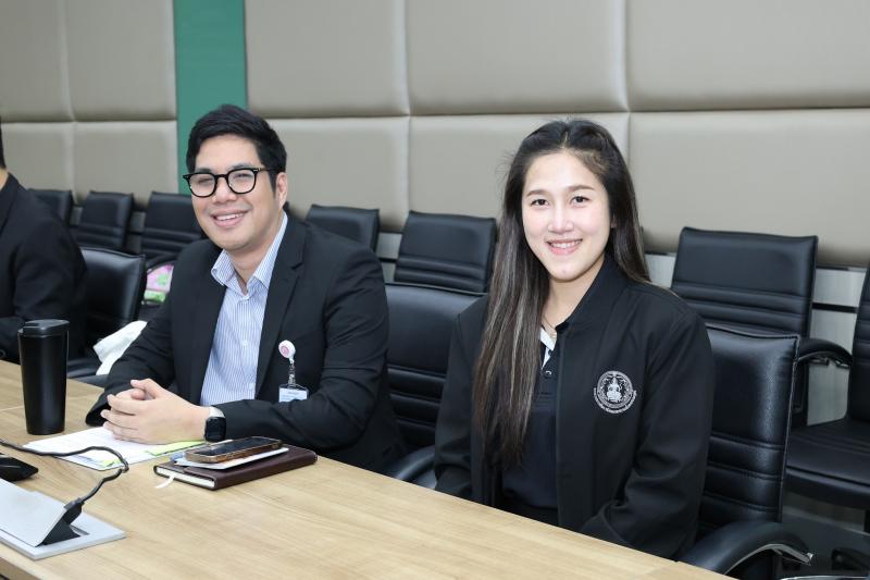 ปลัด พม. เป็นประธา�
