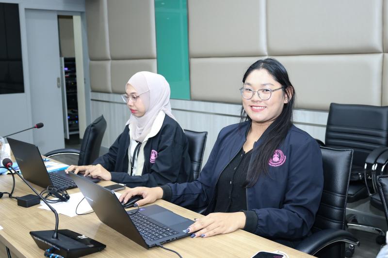 ปลัด พม. เป็นประธา�