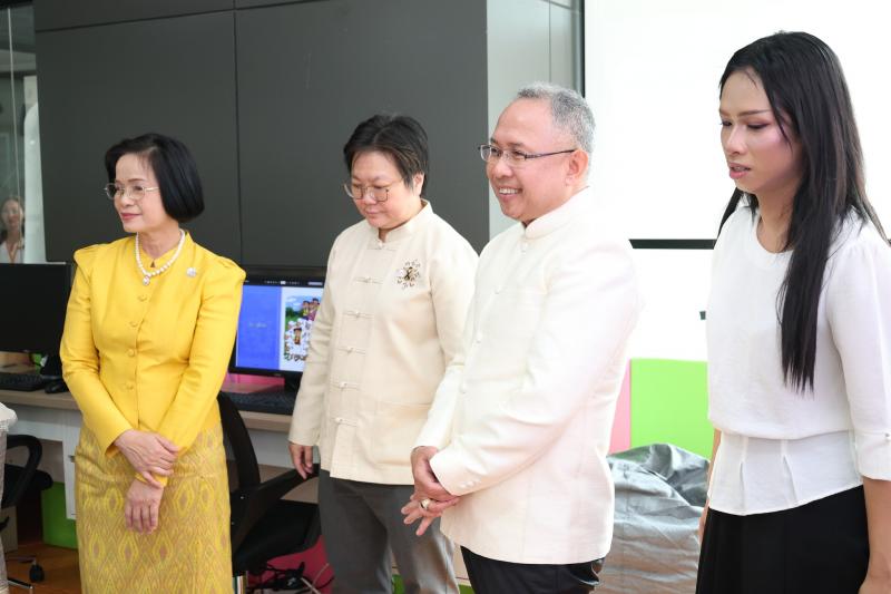 ปลัด พม. เป็นประธา�