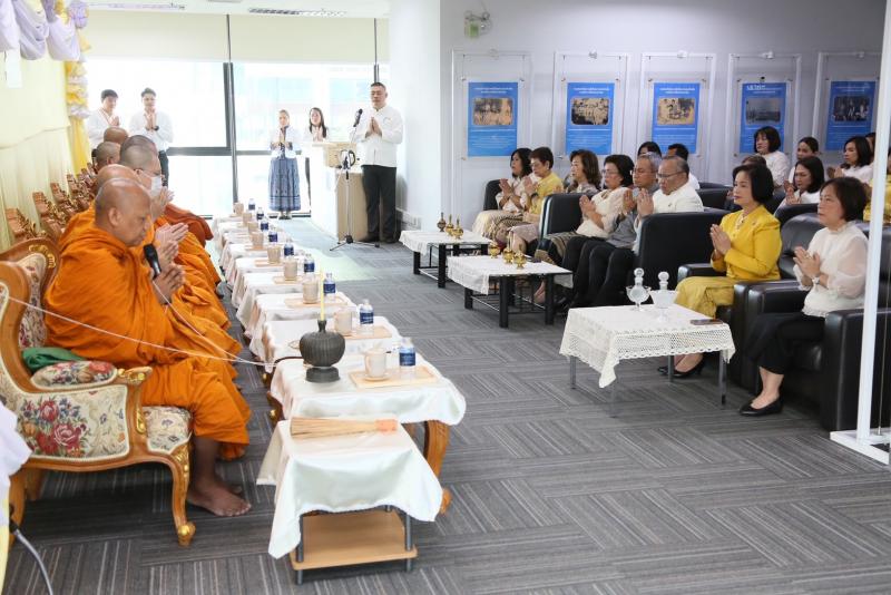 นางสาวสุนีย์ ศรีส�