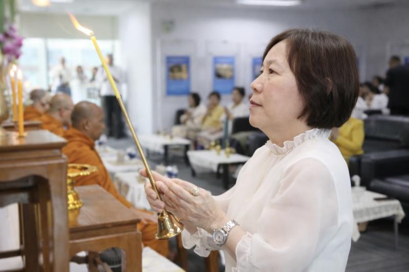 นางสาวสุนีย์ ศรีส�