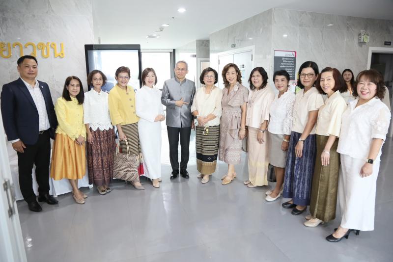 นางสาวสุนีย์ ศรีส�