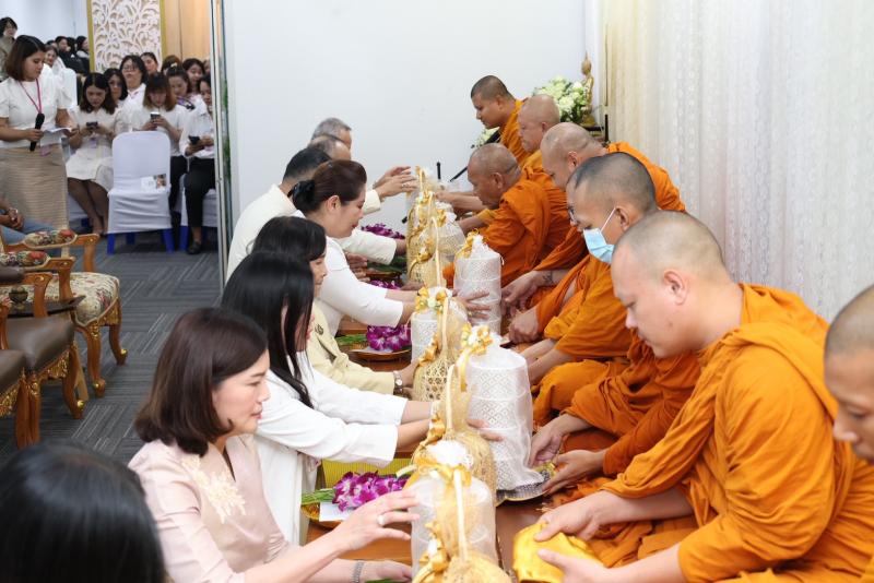 ปลัด พม. เป็นประธา�