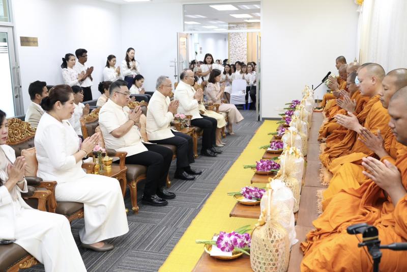 ปลัด พม. เป็นประธา�
