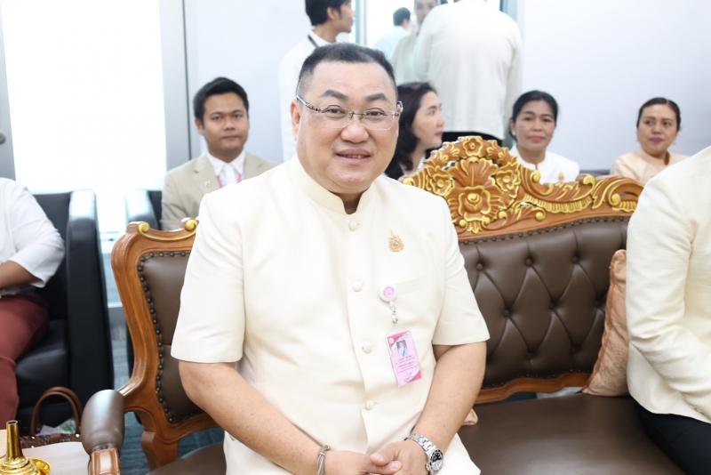 ปลัด พม. เป็นประธา�