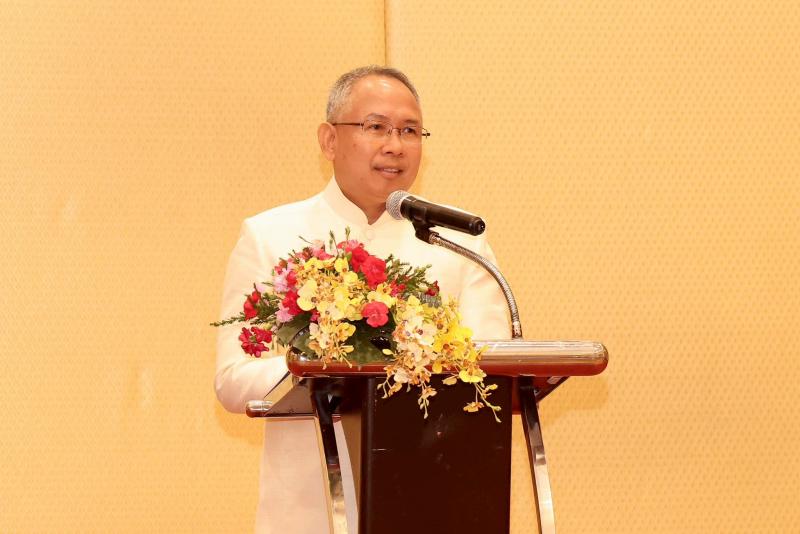 ปลัด พม. เป็นประธา�