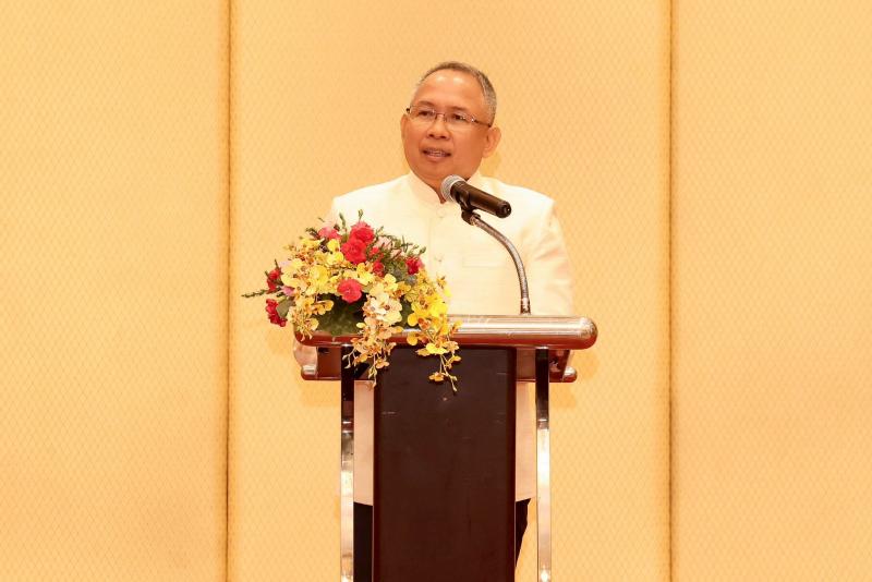 ปลัด พม. เป็นประธา�
