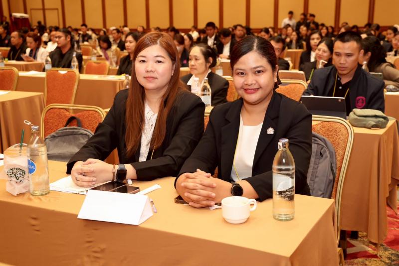 ปลัด พม. เป็นประธา�