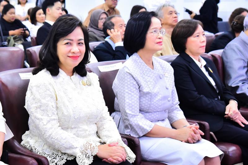 นางสาวสุนีย์ ศรีส�