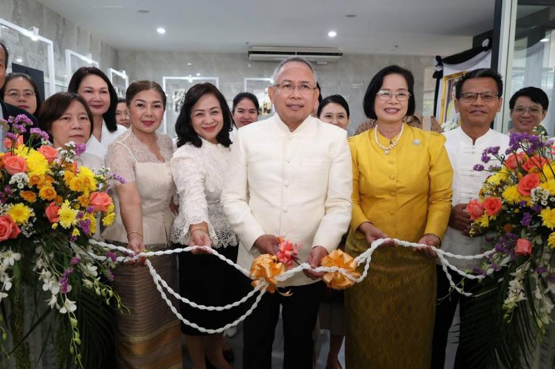 พม. จัดงาน ครบรอบ 11 �