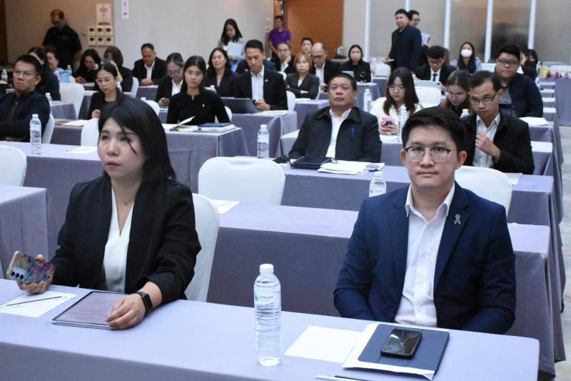 นางสาวสุนีย์ ศรีส�