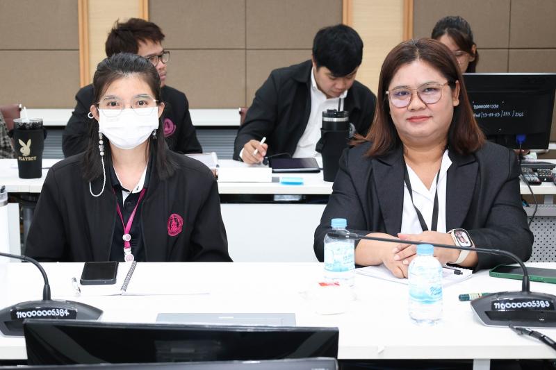 นางเตือนใจ คงสมบั�