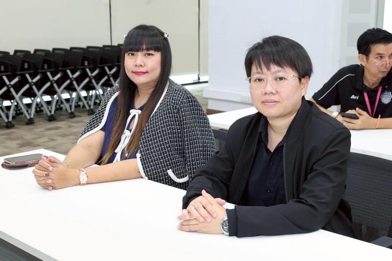 นางสาวชวนชม จันทะ�