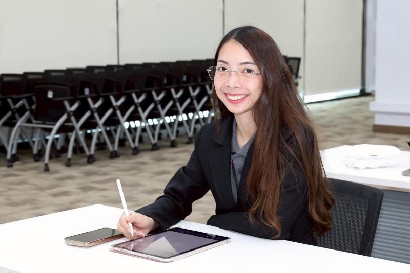 นางสาวชวนชม จันทะ�