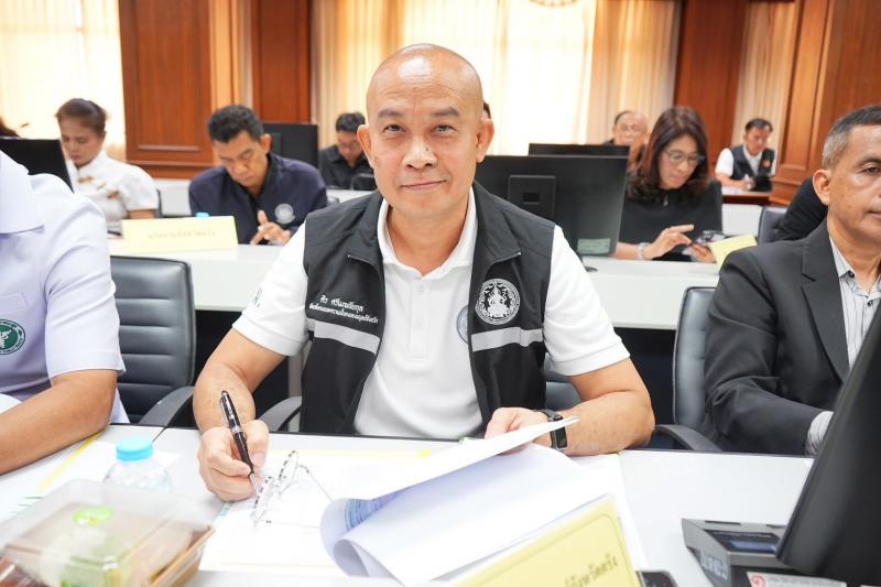 นายอุเทน  ชนะกุล ผ�