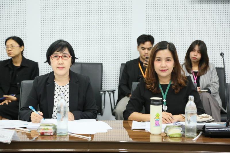นางสาวสุนีย์ ศรีส�