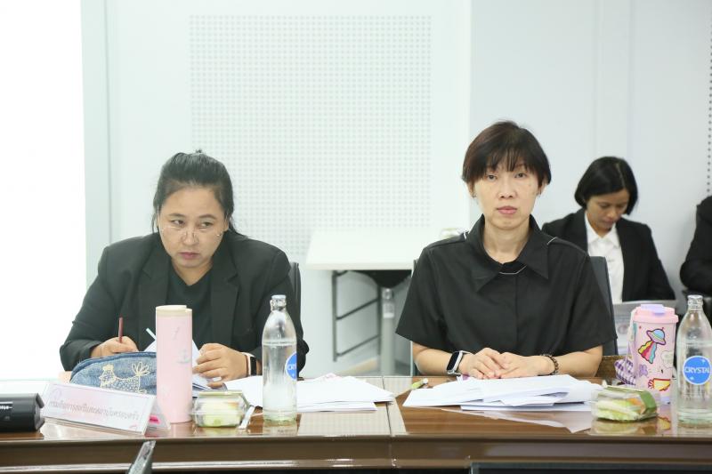 นางสาวสุนีย์ ศรีส�