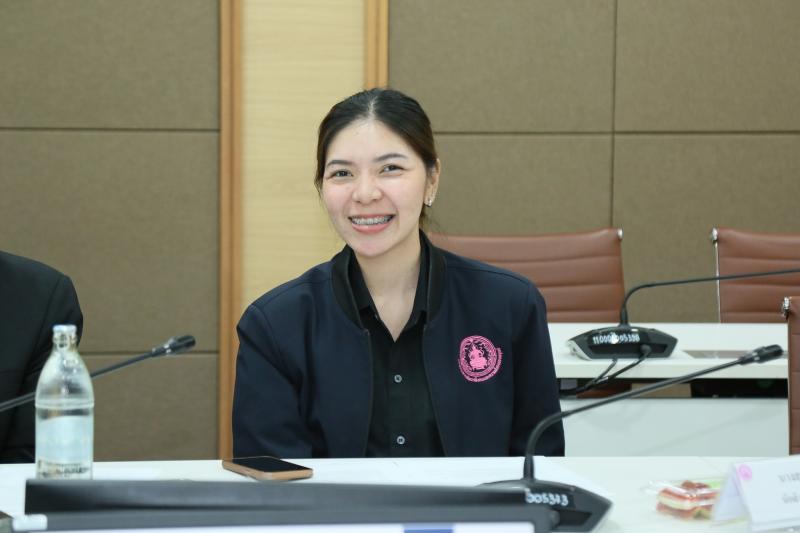 นางสาวสุนีย์ ศรีส�