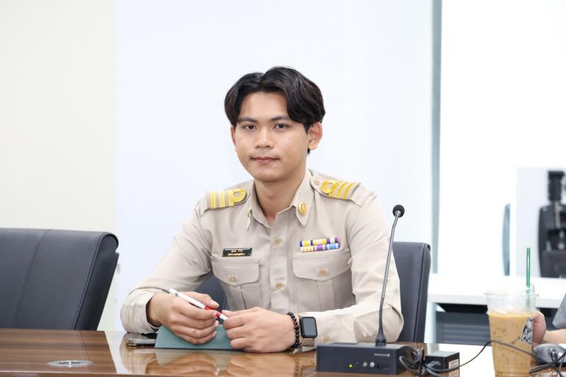 นางศิริลักษณ์ มีม�