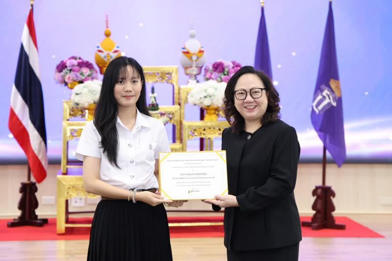 ปลัด พม. เป็นประธา�