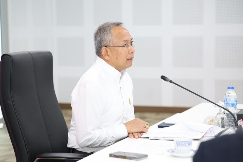ปลัด พม. เป็นประธา�