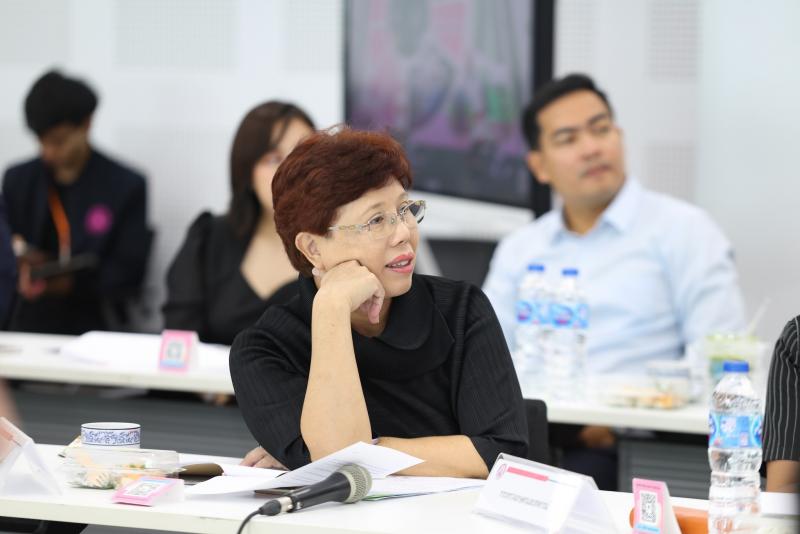 ปลัด พม. เป็นประธา�