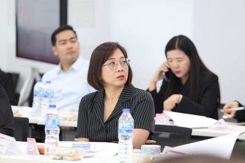 ปลัด พม. เป็นประธา�