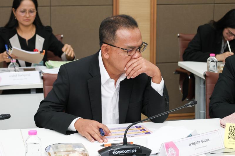 ปลัด พม. เป็นประธา�