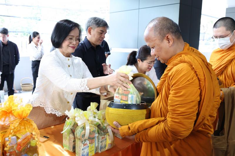 ปลัด พม. เป็นประธา�