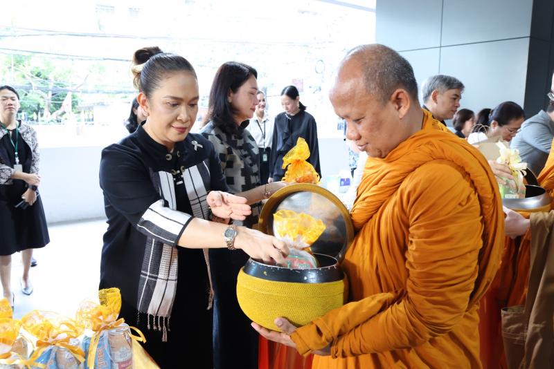 ปลัด พม. เป็นประธา�