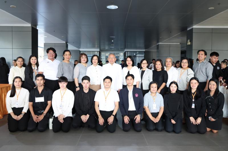 ปลัด พม. เป็นประธา�