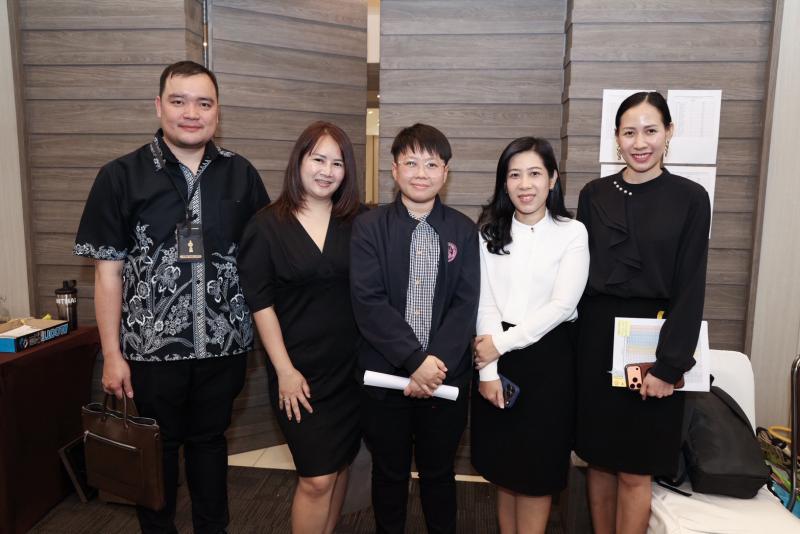 ปลัด พม. เป็นประธา�