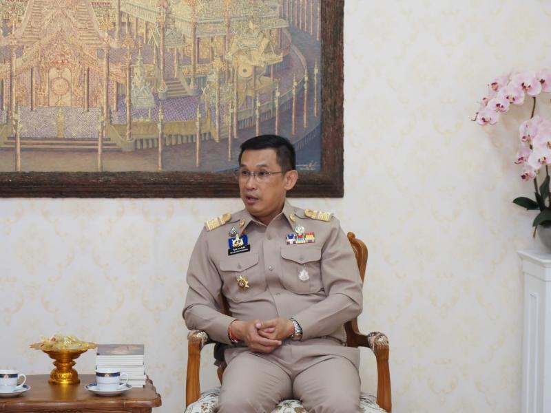 เมฆาผ่องอำไพ หัวห�