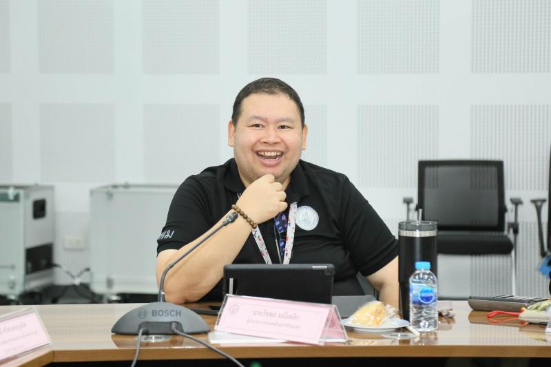 นางสาวสุนีย์ ศรีส�