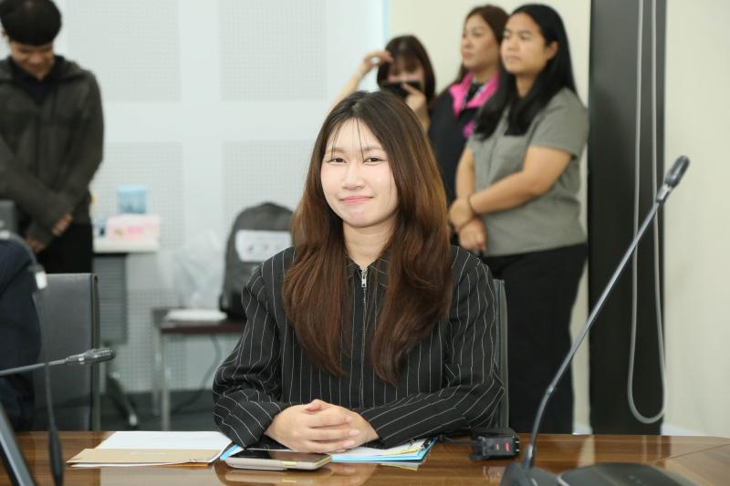 นางสาวสุนีย์ ศรีส�