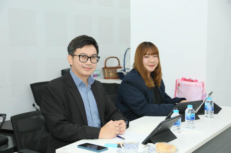 นางสาวสุนีย์ ศรีส�