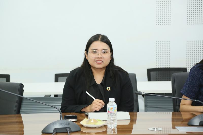 นางสาวสุนีย์ ศรีส�