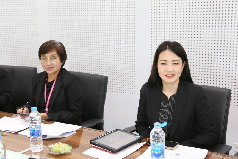 นางสาวสุนีย์ ศรีส�