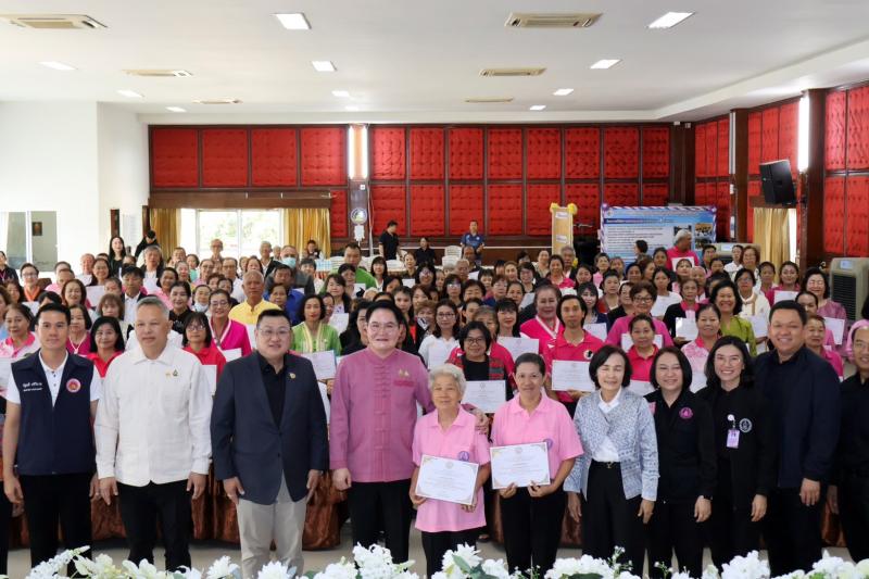 "อัครา" หนุน "พ