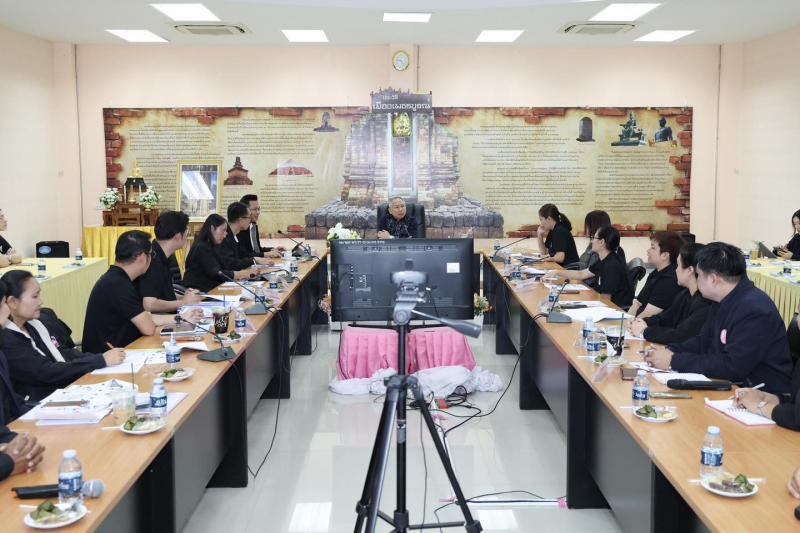 ปลัด พม. เป็นประธา�