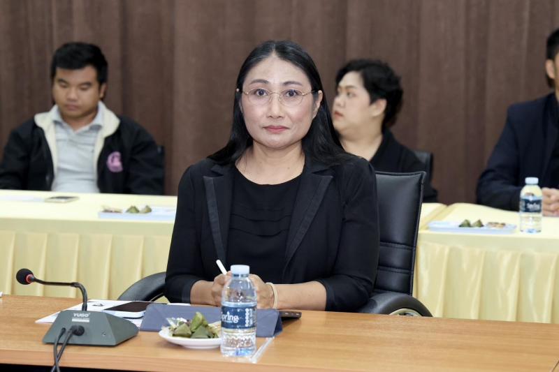 ปลัด พม. เป็นประธา�