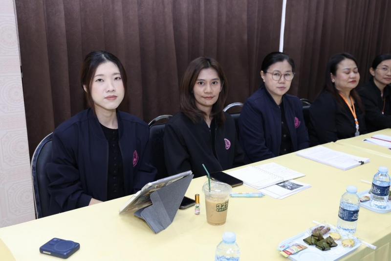 ปลัด พม. เป็นประธา�
