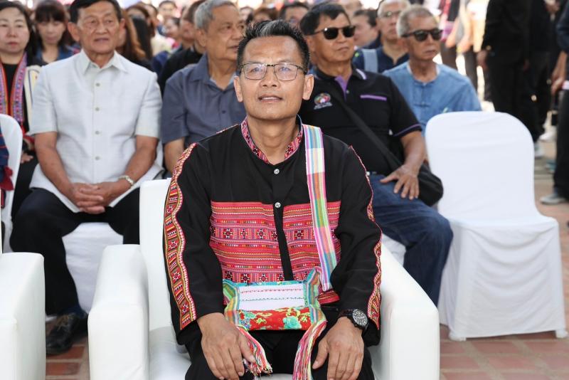 ปลัด พม. เป็นประธา�