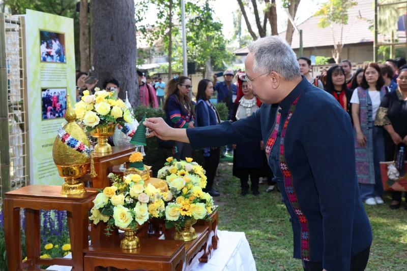 ปลัด พม. เป็นประธา�